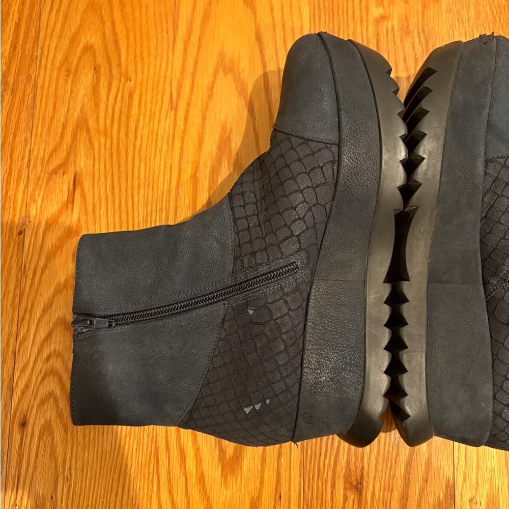 Camper Women's Blue Ankle Boots - Picture 12 of 16